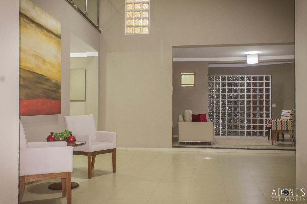 Hotel Paranoa 2*
